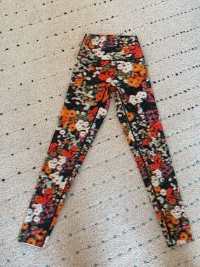 Offline by Aerie floral athletic leggings
